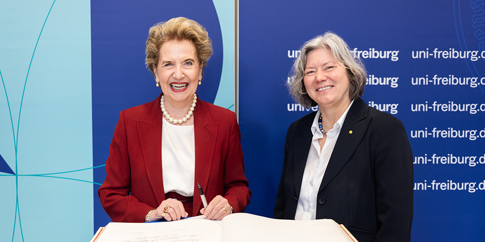Andrea Schenker-Wicki named Honorary Senator of the University of Freiburg