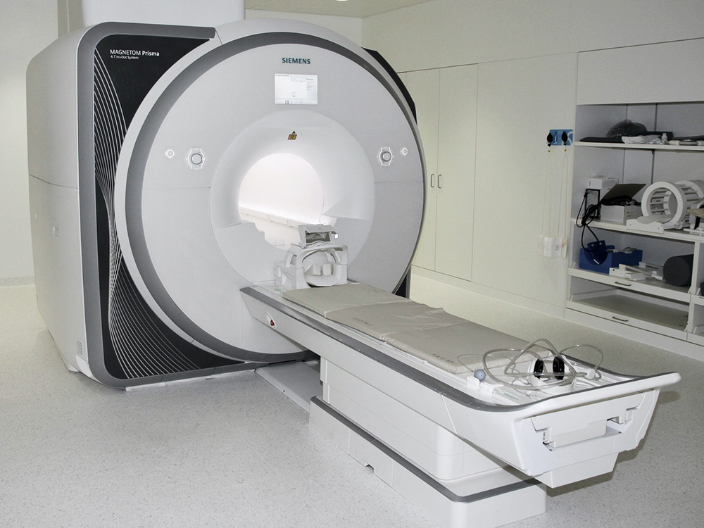 Siemens 3 Tesla Ganzkörper-Magnetresonanztomograph, © Universitätsspital Basel, MRT Siemens 3 Tesla Ganzkörper-Magnetresonanztomograph, © Universitätsspital Basel, MRT