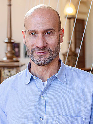 Prof. Dr. Corey Ross Prof. Dr. Corey Ross