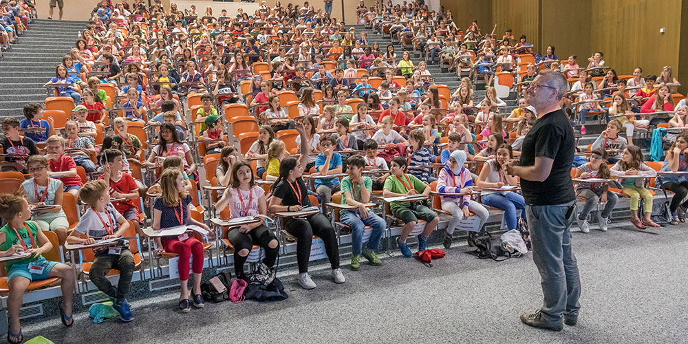 Auf eure Plätze, fertig, los: Anmeldung zur Kinder-Uni Basel 2019