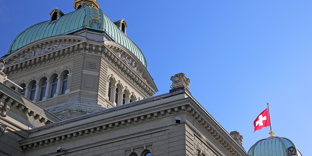 Zweckbeziehungen im Bundeshaus: Wie Interessenbindungen die Schweizer Politik prägen