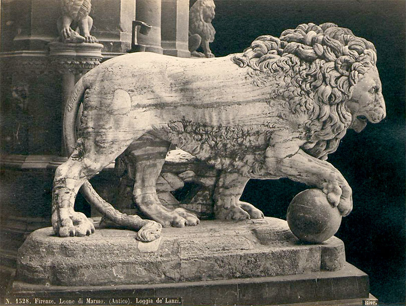 Marmorlöwe an der Piazza della Signoria in Florenz – eine von rund 10'000 Abbildungen aus der Sammlung von Jacob Burckhardt. (Bild: UB Basel) Marmorlöwe an der Piazza della Signoria in Florenz – eine von rund 10'000 Abbildungen aus der Sammlung von Jacob Burckhardt. (Bild: UB Basel)