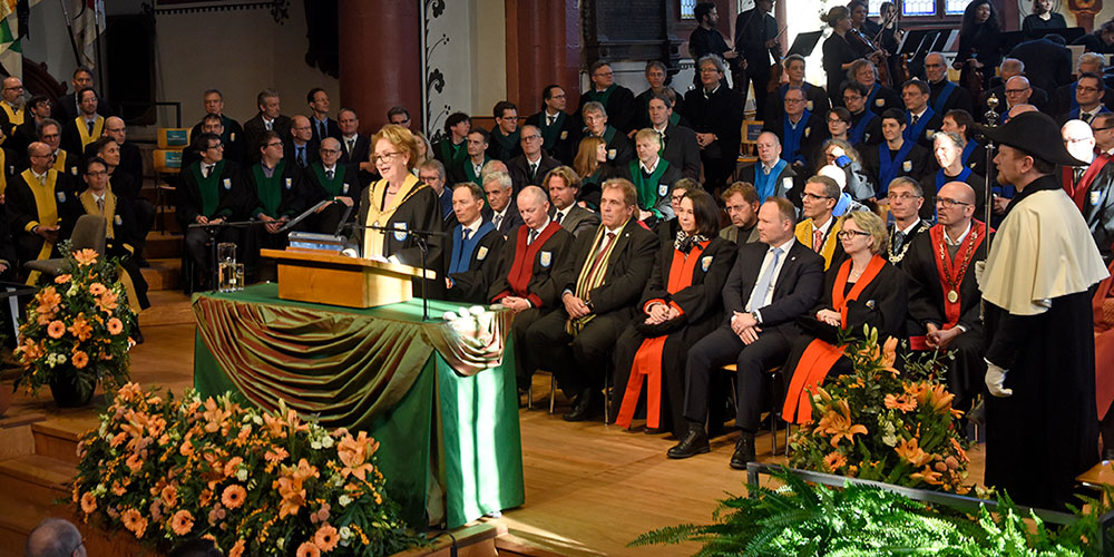 Sieben Ehrenpromotionen Am Dies Academicus Der Universit t Basel 