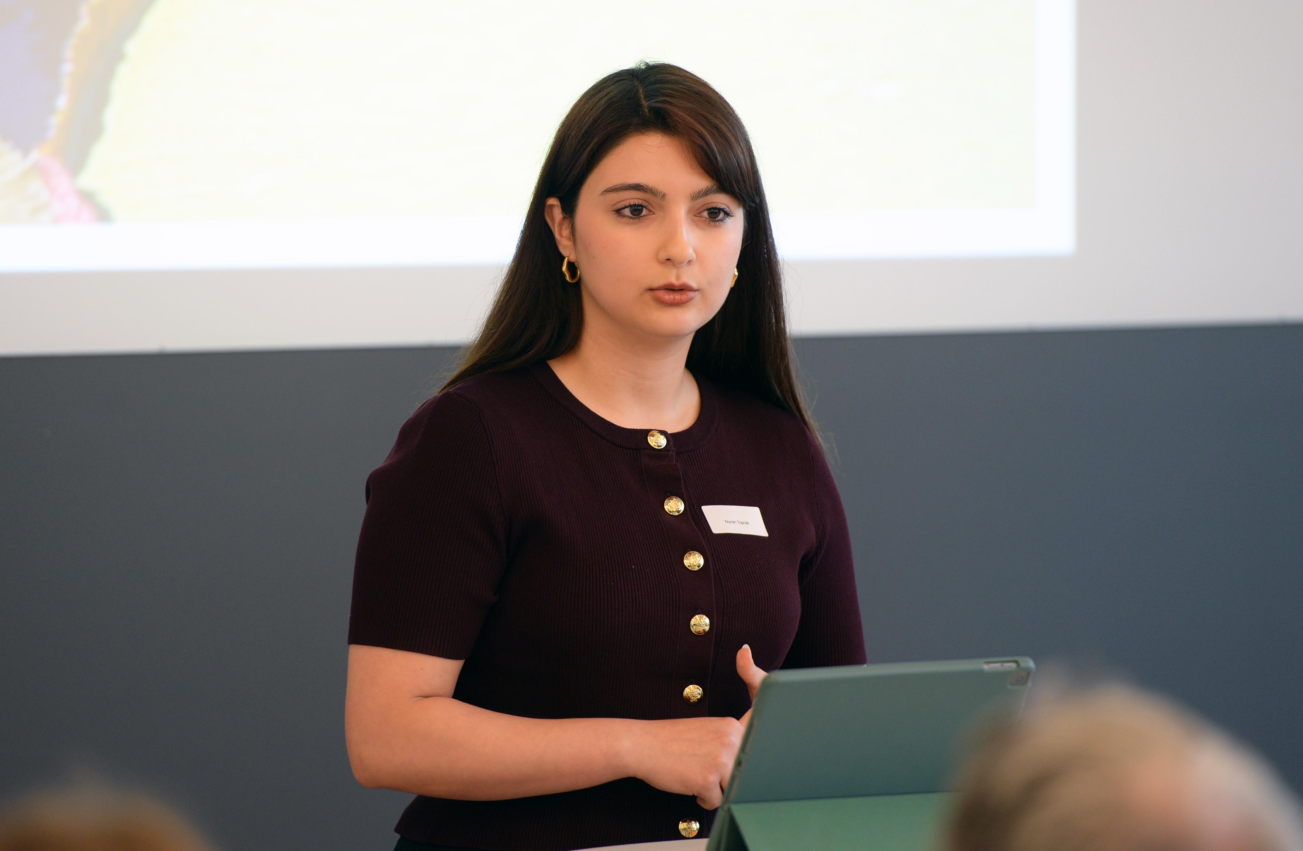 Nuran Toprak, Stipendiatin des Stipendienfonds