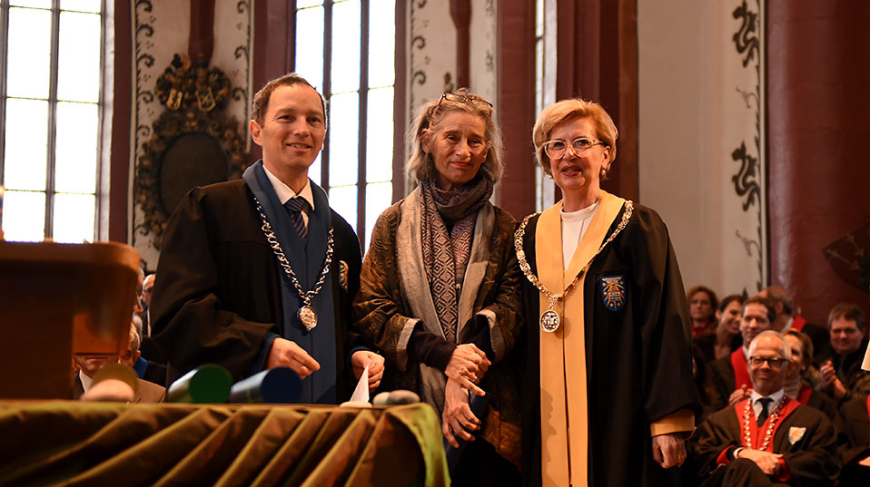 Honorary doctorate for Barbara Duden: Faculty of Humanities and Social Sciences honors the gender researcher. (Image: University of Basel, Peter Schnetz)