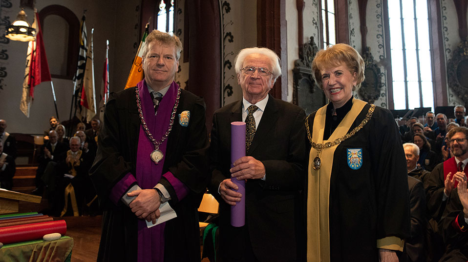 Prof. Dr. Hans-Martin Barth was awarded an honorary doctorate from the Faculty of Theology. (Photo: University of Basel, Christian Flierl)