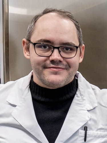 Dario Dörig, Leiter der Medien- und Waschküche am Biozentrum
