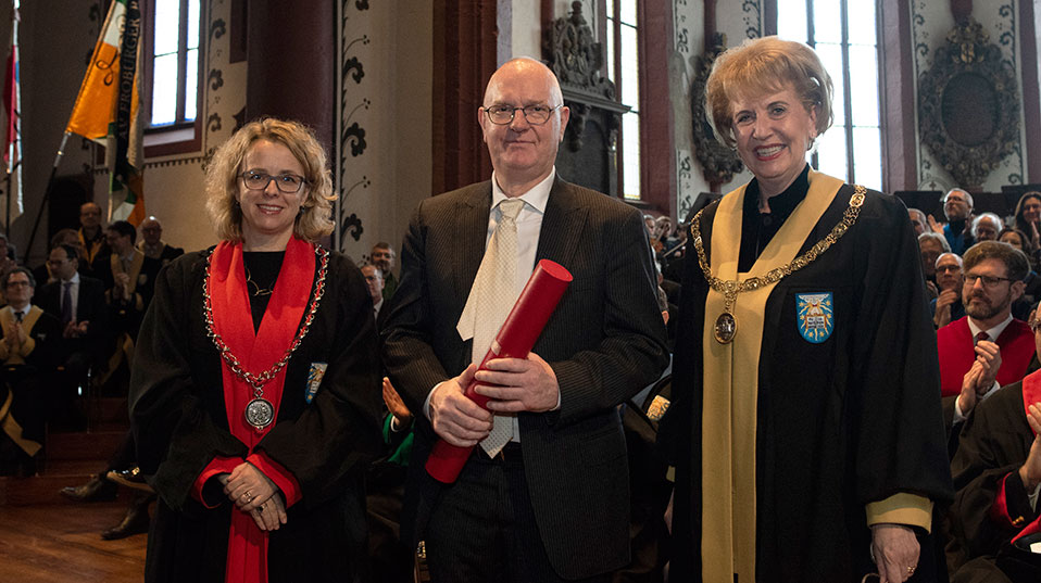 Federal Judge Thomas Stadelmann earned an honorary doctor from the Faculty of Law. (Photo: University of Basel, Christian Flierl)