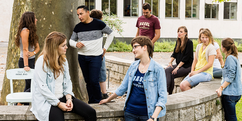 Universität Basel lädt zum Informationstag ein