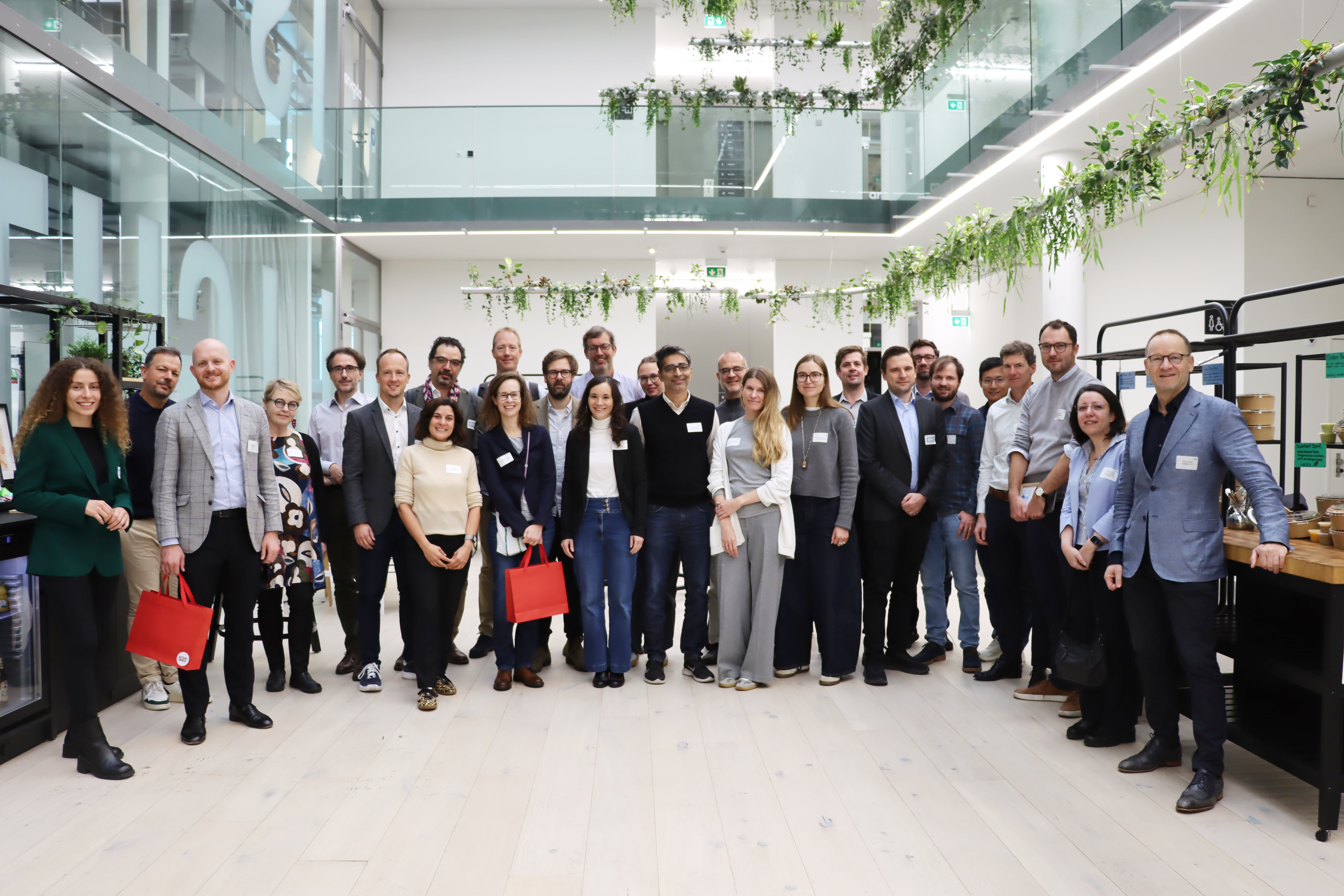 Group picture of the Demo Day (english)