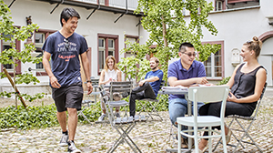Studierende im Egelhof, Nadelberg 4