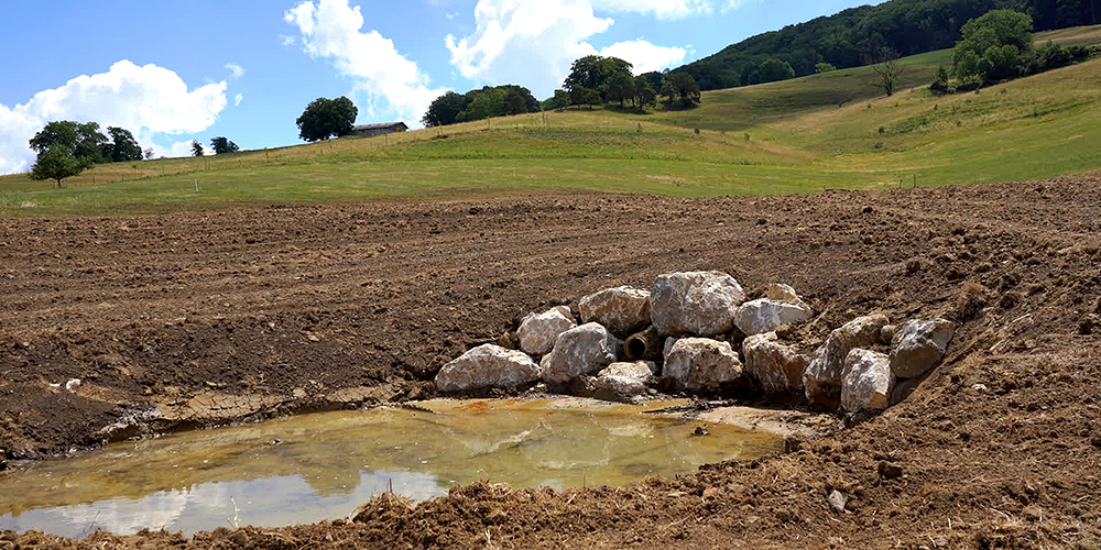 Wie das Wasser in der Landschaft bleibt