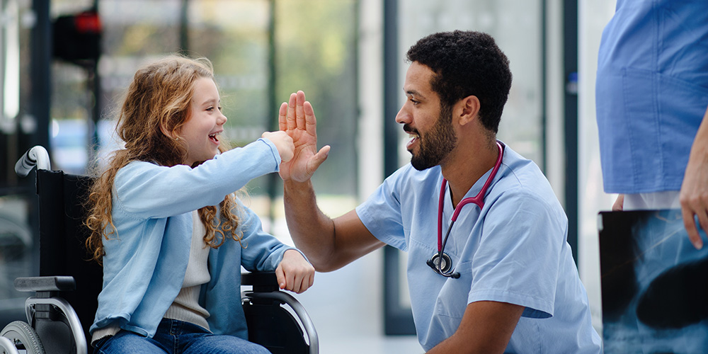 Eine Investition in mehr Forschung für Kinder und Jugendliche