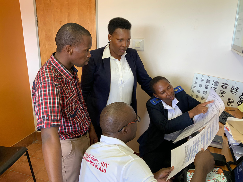 Mitglieder des "GIVE MOVE"-Studienteams in Lesotho Mitglieder des "GIVE MOVE"-Studienteams in Lesotho