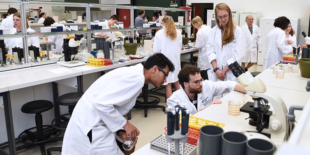 Very first “Summer Science Academy” for high school students 