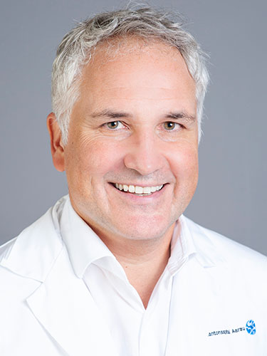 Porträt von Prof. Dr. Philipp Schütz Porträt von Prof. Dr. Philipp Schütz