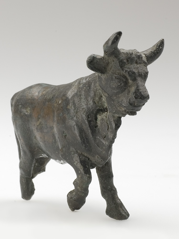 Bronze figure of a bull 