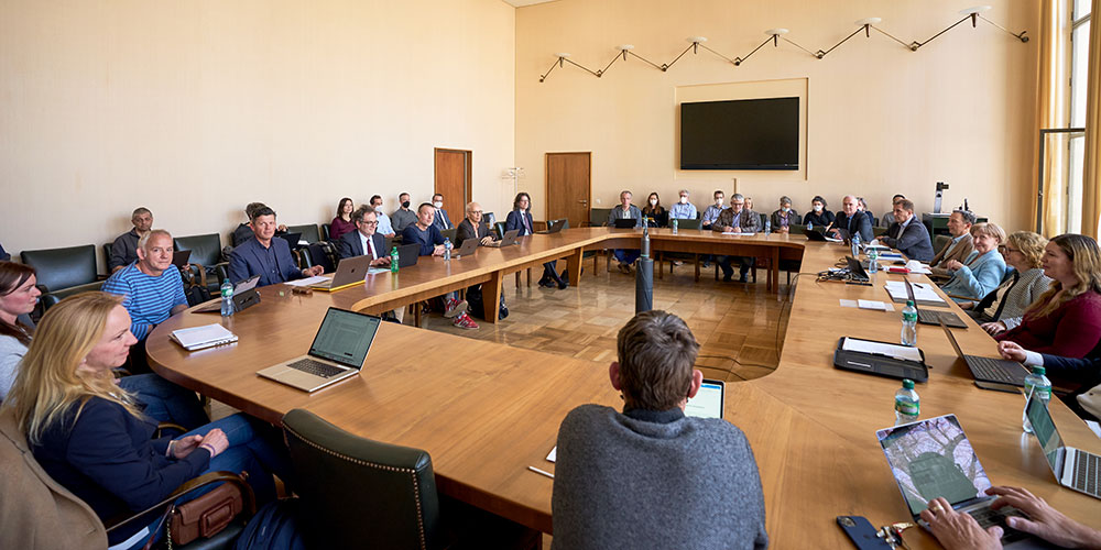 Meeting of the Senate
