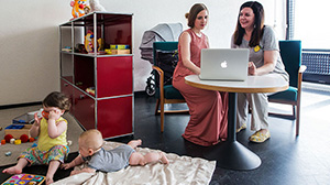 Scene in the parent-child-room of the University of Basel